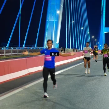 Runner Photo 2777280