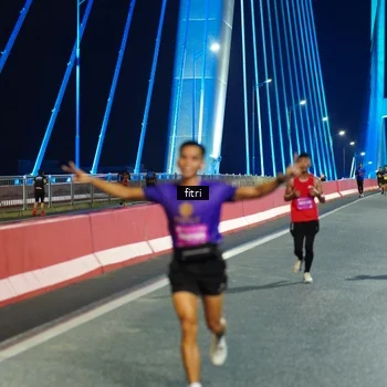 Runner Photo 2777397