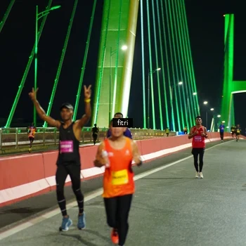 Runner Photo 2777535