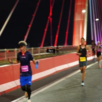 Runner Photo 2777557