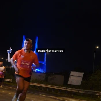 Runner Photo 2777575