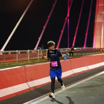 Runner Photo 2777581