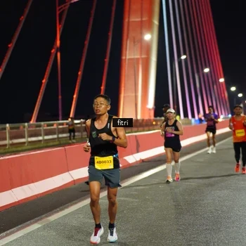 Runner Photo 2777590