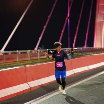 Runner Photo 2777591