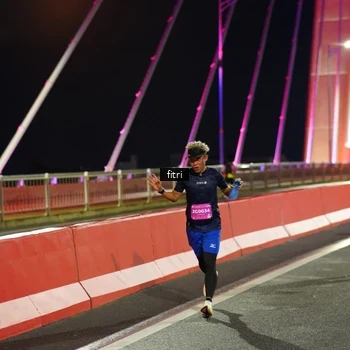 Runner Photo 2777612