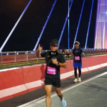 Runner Photo 2777634