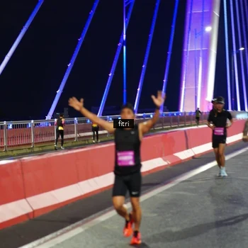 Runner Photo 2777685