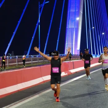 Runner Photo 2777717
