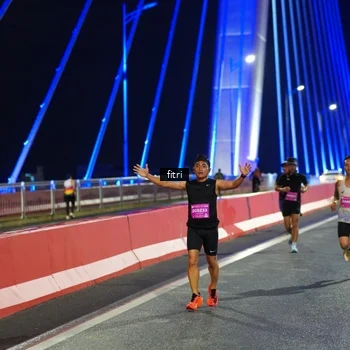 Runner Photo 2777751