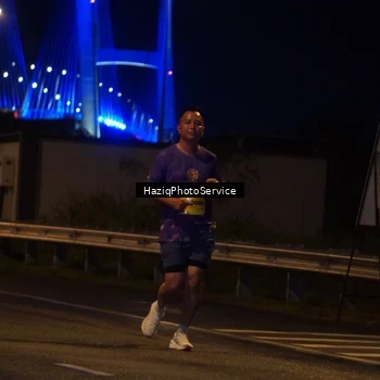 Runner Photo 2777799