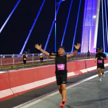 Runner Photo 2777810