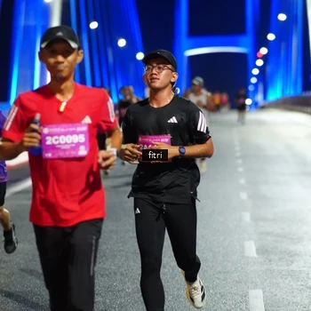 Runner Photo 2777873