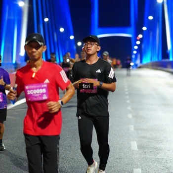 Runner Photo 2777876