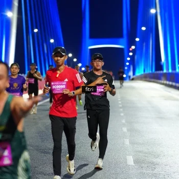 Runner Photo 2777892