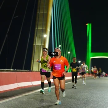 Runner Photo 2779002