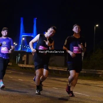 Runner Photo 2779157