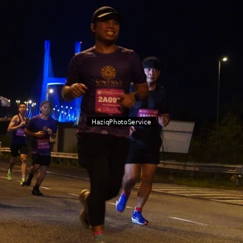 Runner Photo 2779334