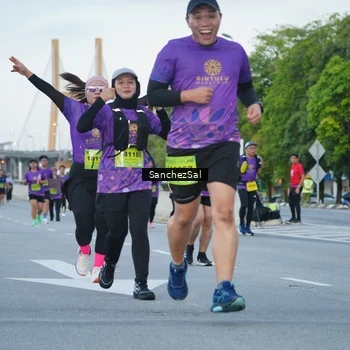 Runner Photo 2779426