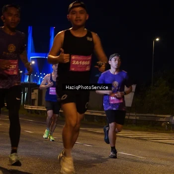 Runner Photo 2779551