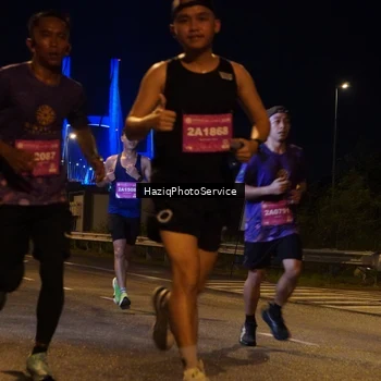 Runner Photo 2779562