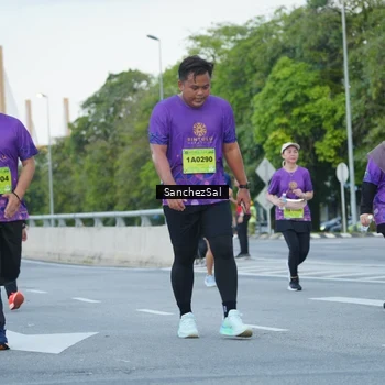 Runner Photo 2779598