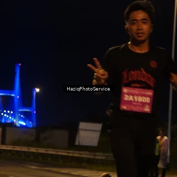Runner Photo 2779752