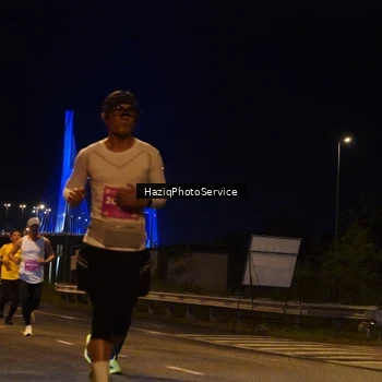 Runner Photo 2779759