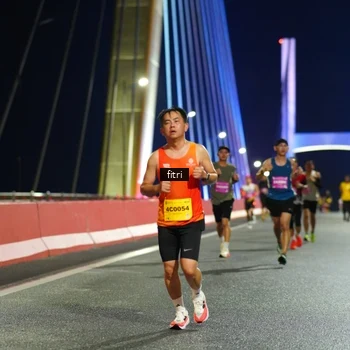 Runner Photo 2779783
