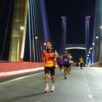 Runner Photo 2779848
