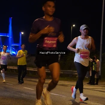 Runner Photo 2779874