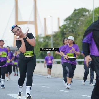 Runner Photo 2779996