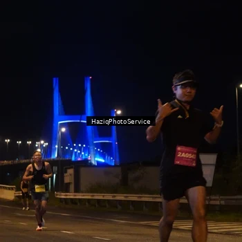 Runner Photo 2780011