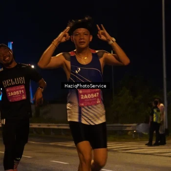 Runner Photo 2780399