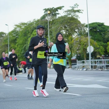 Runner Photo 2780712