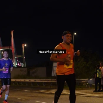 Runner Photo 2780719
