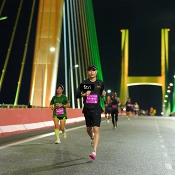 Runner Photo 2780897