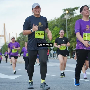 Runner Photo 2780933