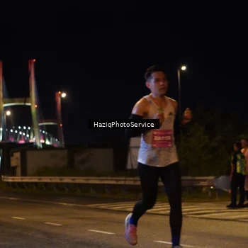 Runner Photo 2781021