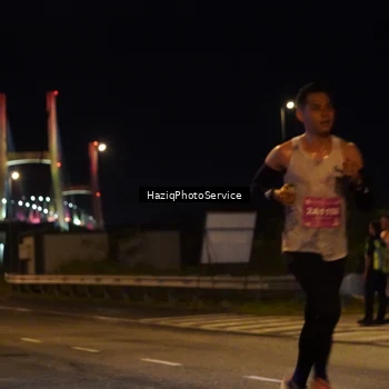 Runner Photo 2781047