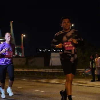 Runner Photo 2781117