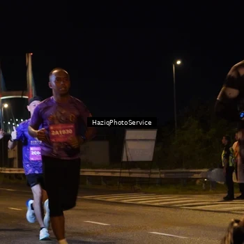Runner Photo 2781168