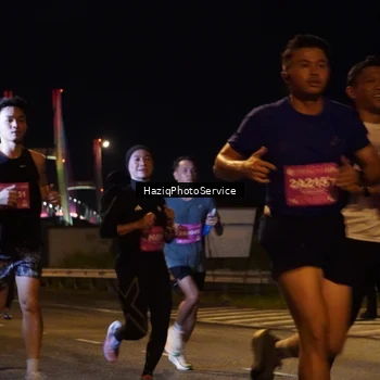 Runner Photo 2781596