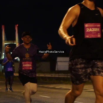 Runner Photo 2781748