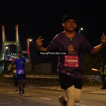Runner Photo 2781831