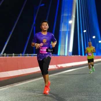 Runner Photo 2782246