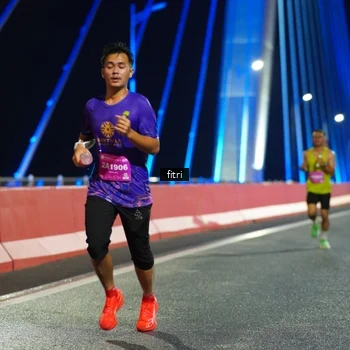 Runner Photo 2782251