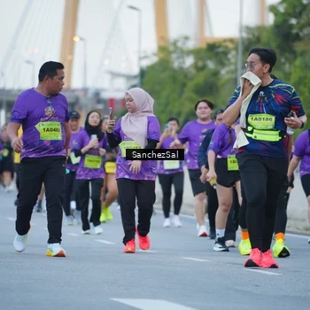Runner Photo 2782340