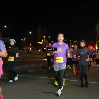 Runner Photo 2782390