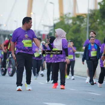 Runner Photo 2782404