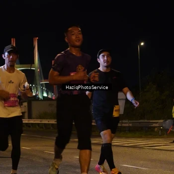 Runner Photo 2782616
